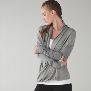 Lululemon Athletica icon wrap boolux sweater